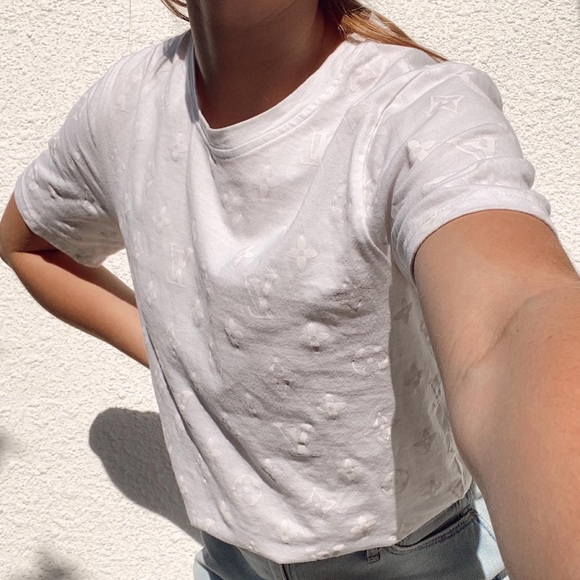 non authentic louis vuitton tshirt - Picture 3 of 8